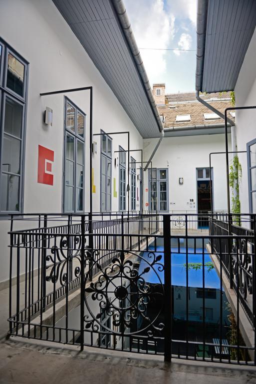 Lol Boutique Hostel City Center 布达佩斯 外观 照片