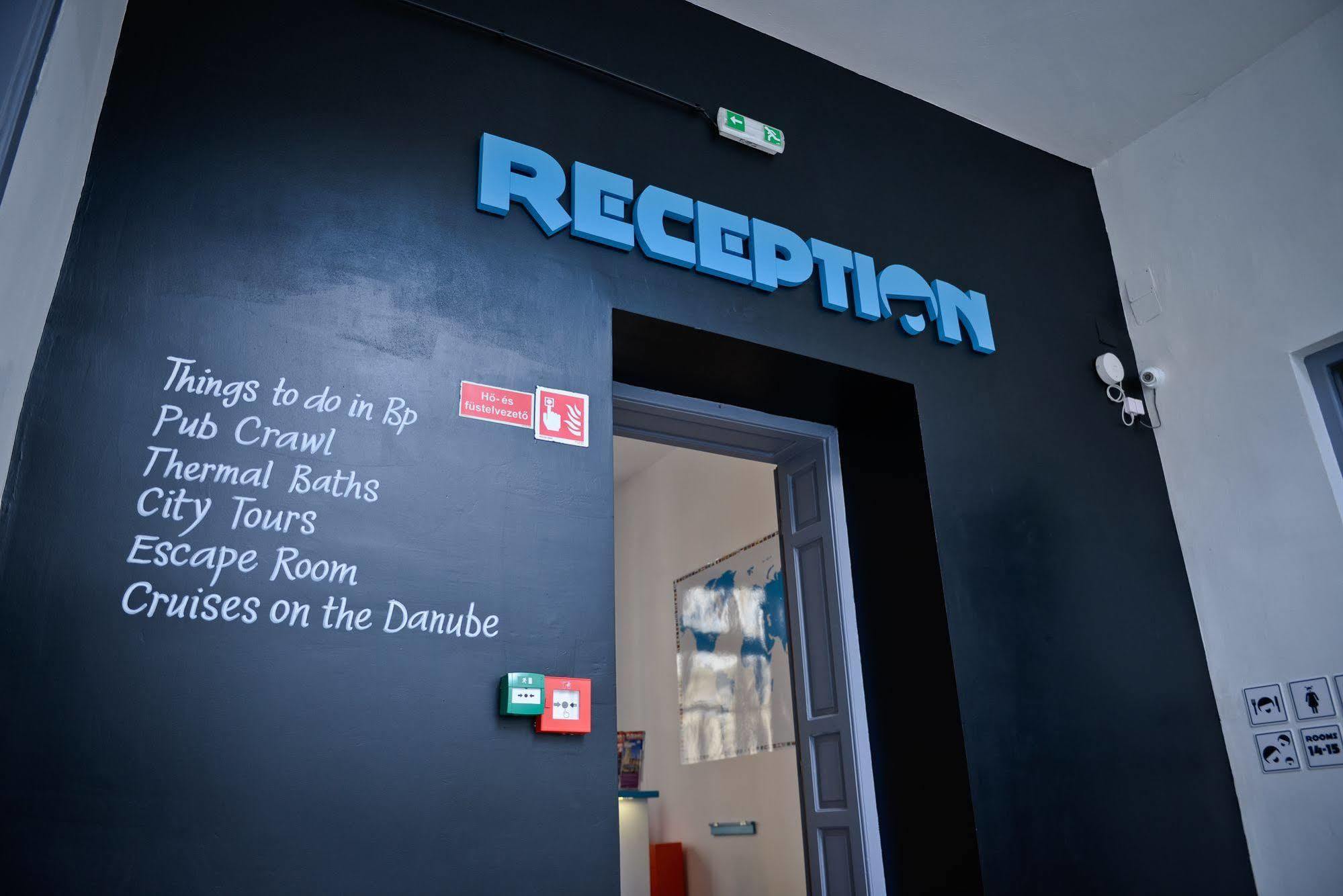 Lol Boutique Hostel City Center 布达佩斯 外观 照片